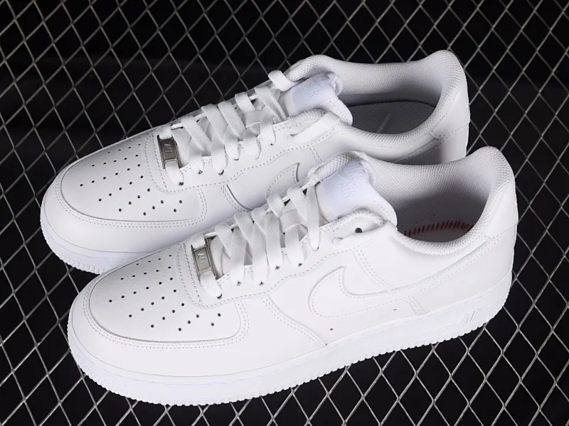 All categories Nk Air Force 1 Air Force series Nk Air Force 1 Low Air Force low-top XP version Nk Air Force 1'07 Low Air Force One Classic all-white low-top casual sneakers CW2288-111